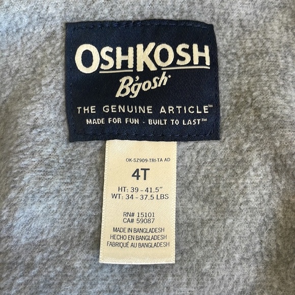 🌧️ OshKosh Hooded Jacket 🌨️ - Picture 7 of 7